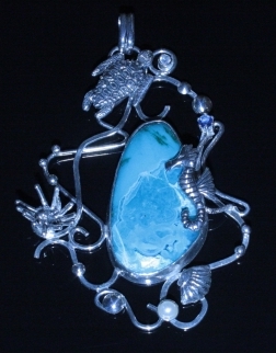 Crisocolla pendant