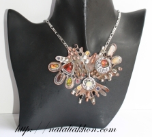 Necklace with amolites and opals