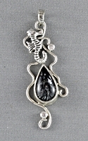 Tourmalated quartz pendant